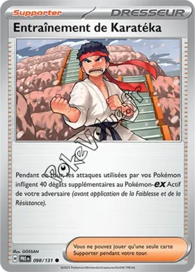 Carte Pokémon Entraînement de Karatéka n°098 de la série Évolutions Prismatiques