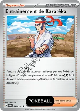 Carte Pokémon Entraînement de Karatéka Pokeball n°099 de la série Évolutions Prismatiques